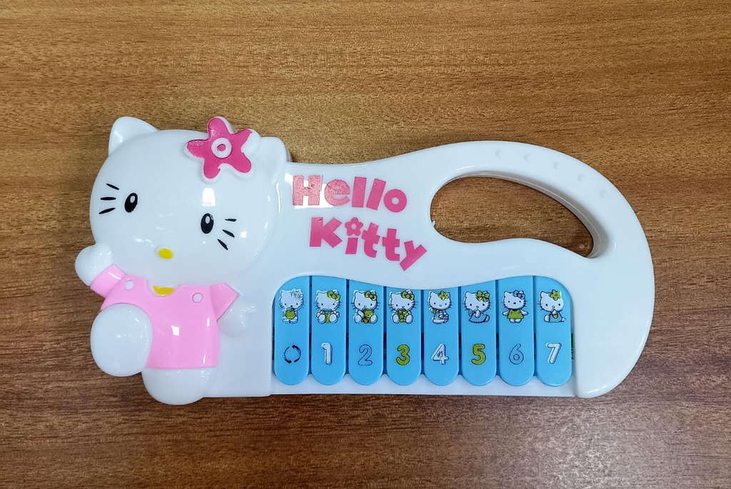HELLO KITTY PIANO