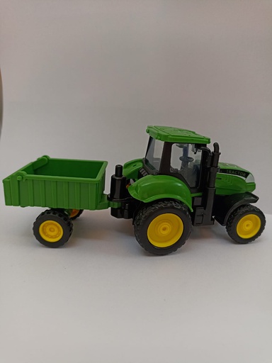 FARM TRACTOR